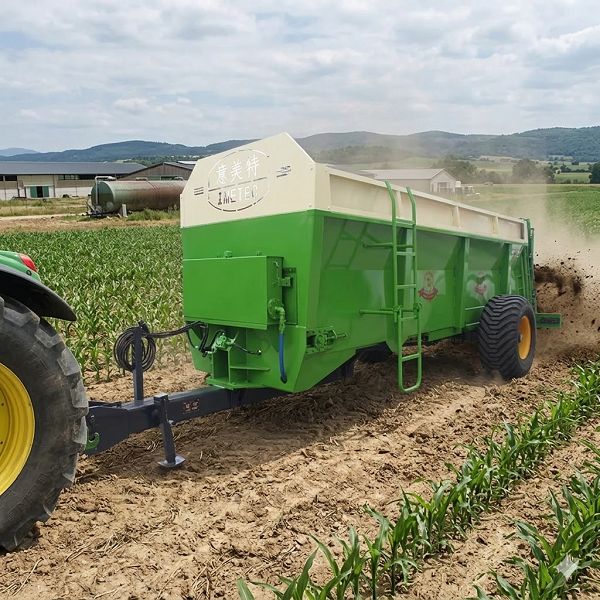 Little Manure Spreader